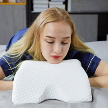Laden Sie das Bild in den Galerie-Viewer, ProSleepy™ Premium Cuddling Pillow - ProSleepy